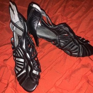 Aerosoles Black Heels - Strappy comfort